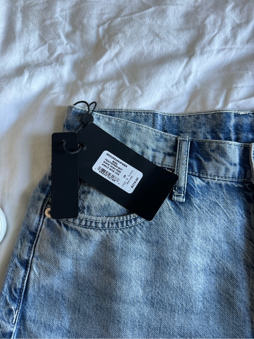 Rag & Bone Light Blue Women’s Featherweight Sweatpants Denim Jeans 28 Sofia NWT - Picture 9 of 15